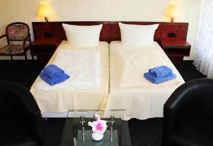 Apartment-Hotel-Dahlem Берлин Екстериор снимка