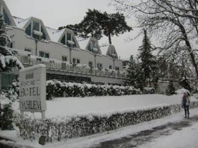 Apartment-Hotel-Dahlem Берлин Екстериор снимка
